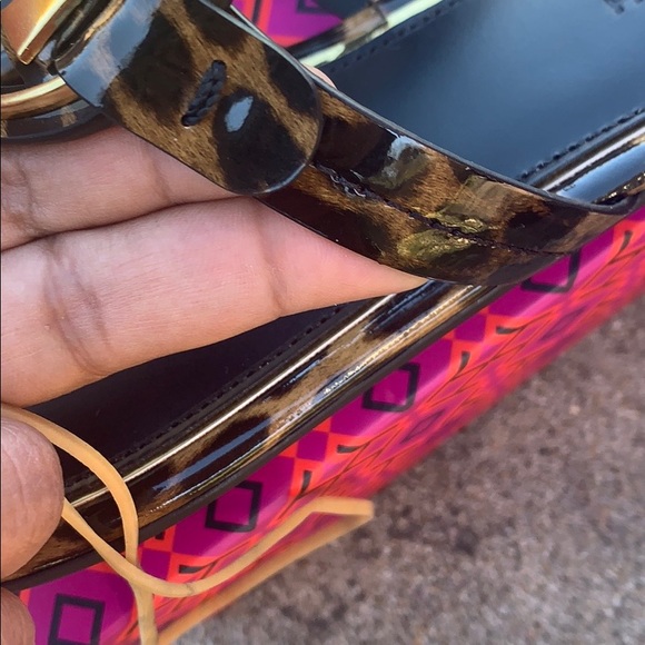 Brand new Tory Burch sandal - Picture 5 of 7